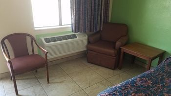 Budget Inn Edinburg Bagian luar foto