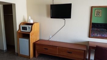 Budget Inn Edinburg Bagian luar foto