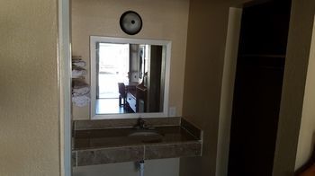 Budget Inn Edinburg Bagian luar foto